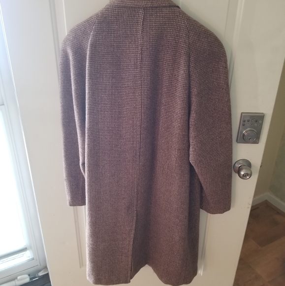 Harris Tweed Wool Overcoat - Picture 5 of 9